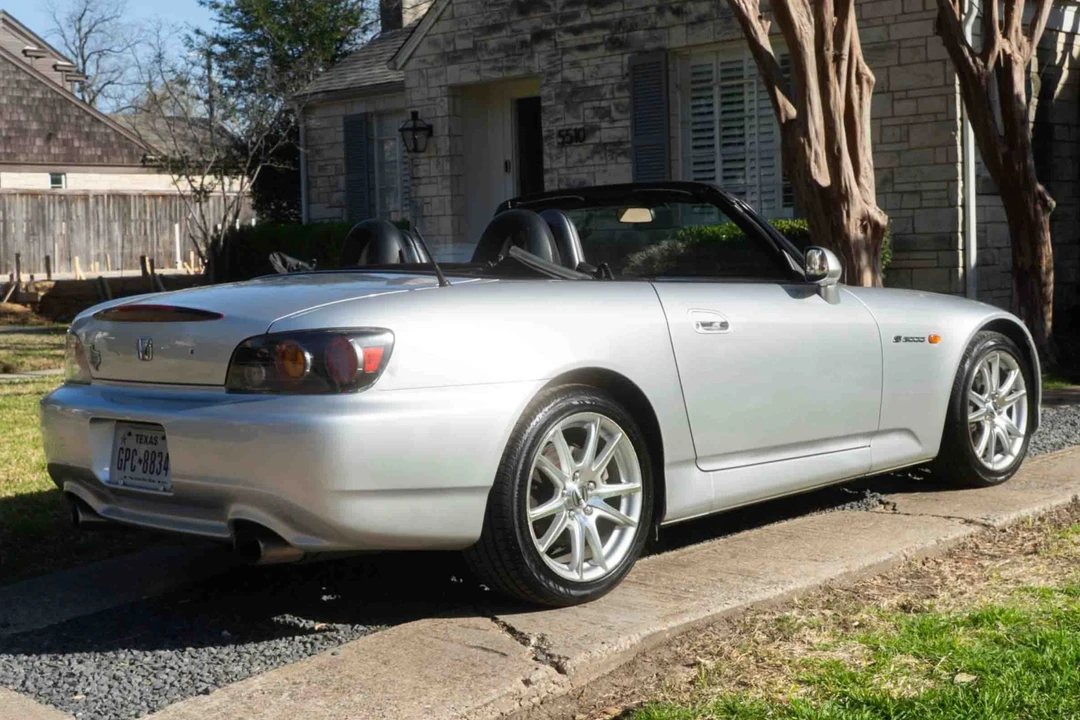 2004 Honda AP2 S2000 - Image 7 of 31