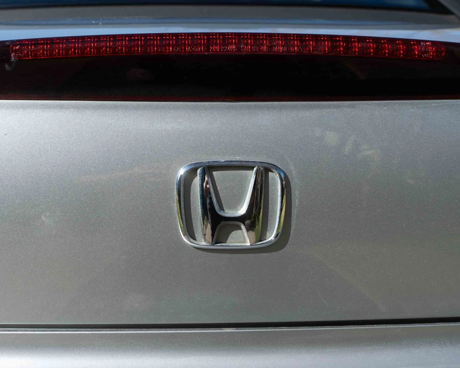 2004 Honda AP2 S2000 - Image 25 of 31