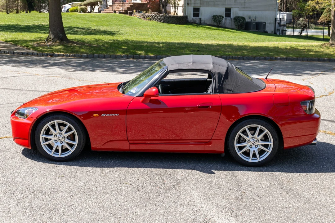 2004 Honda AP2 S2000 - Image 25 of 31