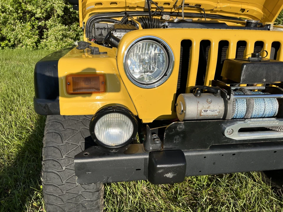 2004 Jeep TJ Wrangler - Image 28 of 31
