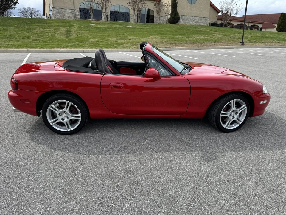 2004 Mazda NB MX-5 Miata - Image 20 of 31