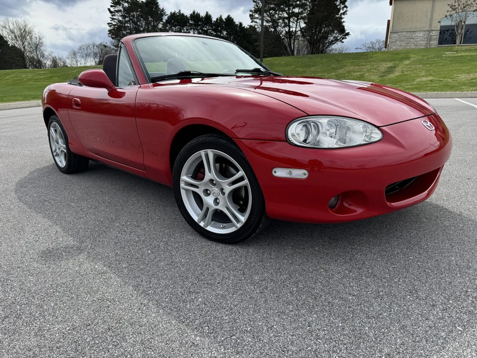2004 Mazda NB MX-5 Miata - Image 22 of 31