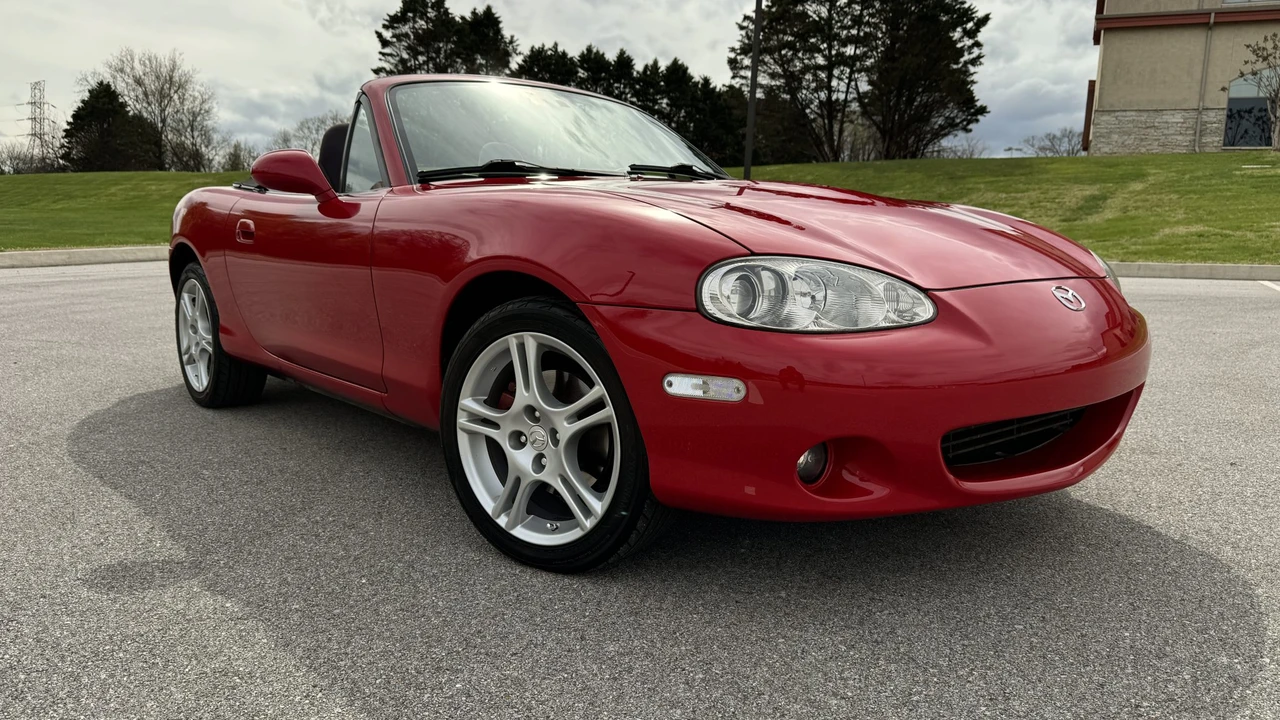 2004 Mazda NB MX-5 Miata - Image 25 of 31