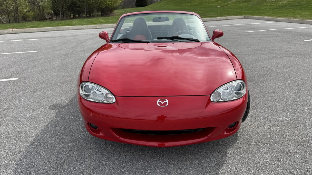 2004 Mazda NB MX-5 Miata - Image 26 of 31