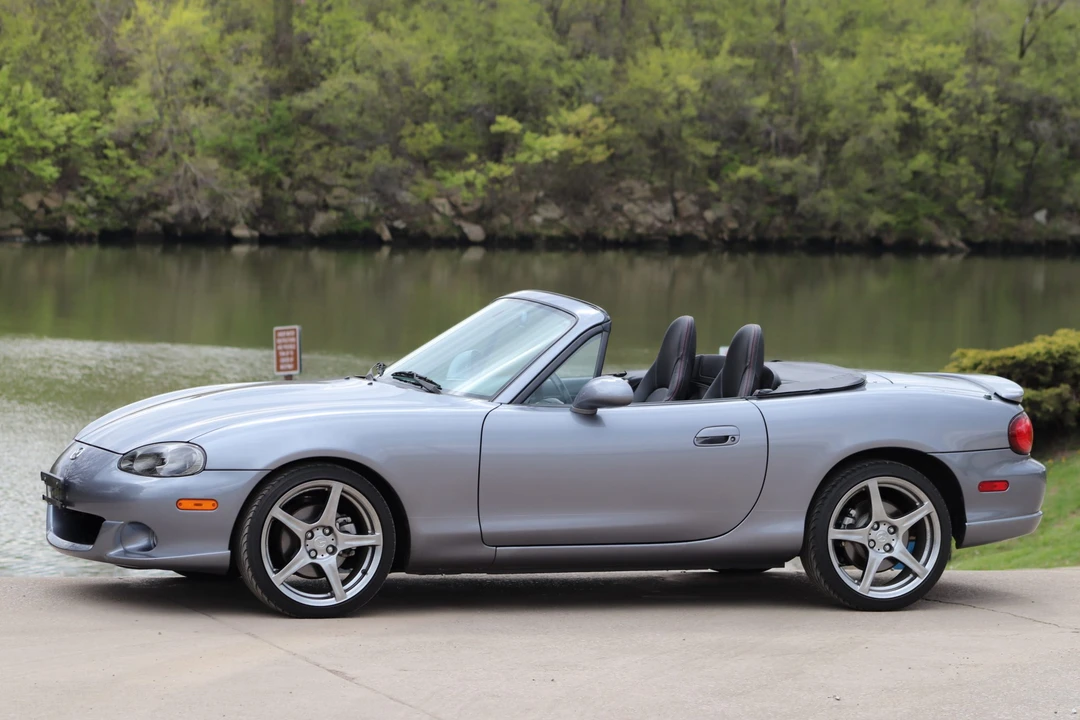 2004 Mazda NB Mazdaspeed MX-5 Miata - Image 2 of 31