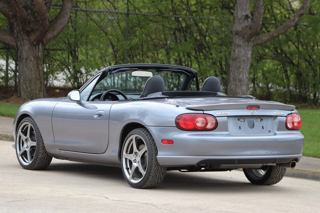 2004 Mazda NB Mazdaspeed MX-5 Miata - Image 10 of 31