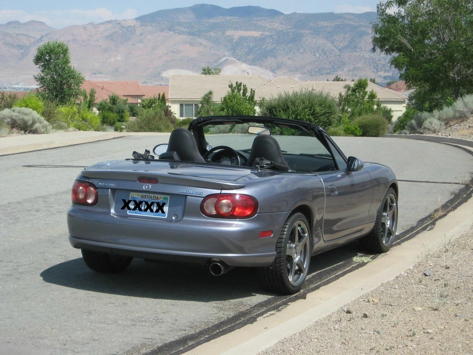 2004 Mazda NB Mazdaspeed MX-5 Miata - Image 8 of 31