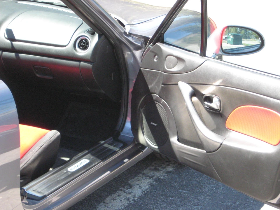 2004 Mazda NB Mazdaspeed MX-5 Miata - Image 25 of 31