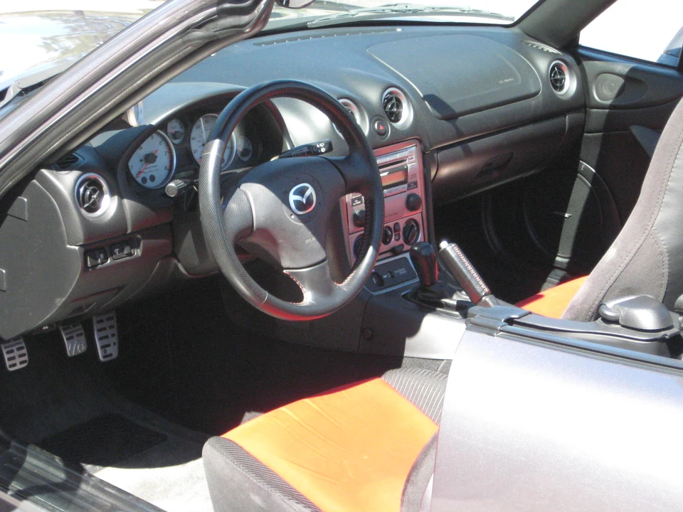 2004 Mazda NB Mazdaspeed MX-5 Miata - Image 27 of 31