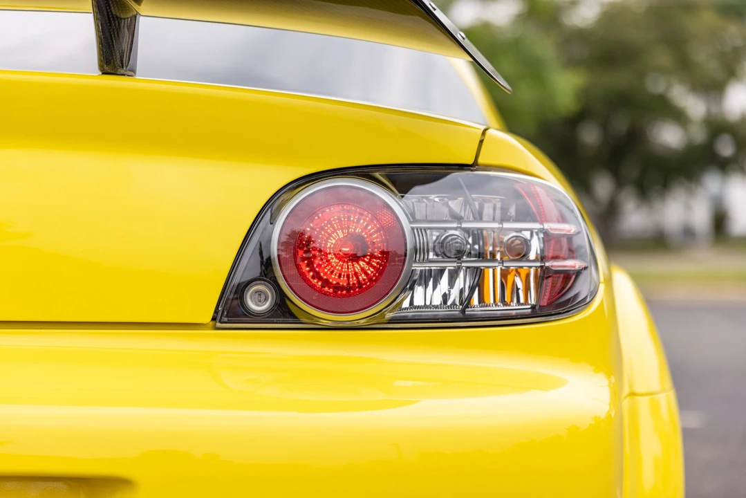 2004 Mazda RX-8 1st Gen - Image 17 of 31
