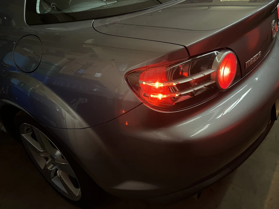 2004 Mazda RX-8 1st Gen - Image 30 of 31