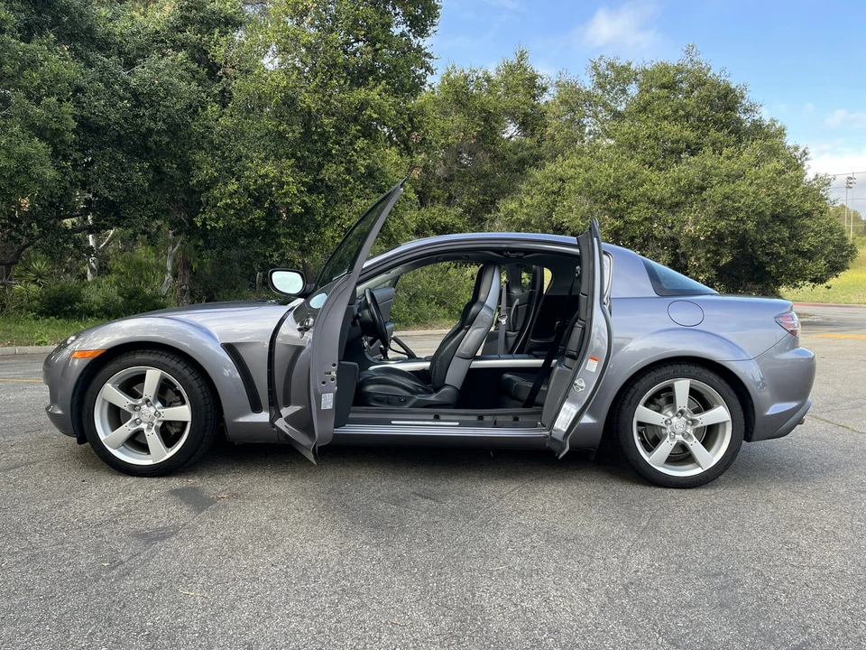 2004 Mazda RX-8 1st Gen - Image 23 of 31