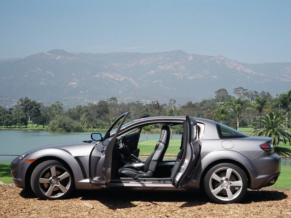 2004 Mazda RX-8 1st Gen - Image 24 of 31