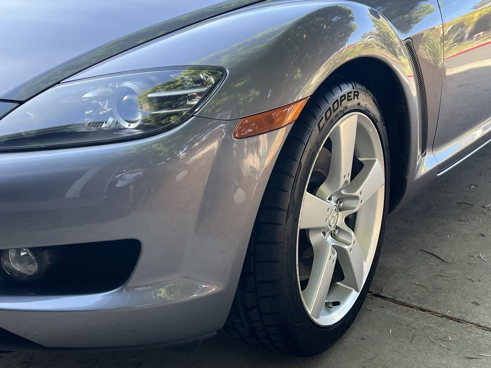 2004 Mazda RX-8 1st Gen - Image 29 of 31