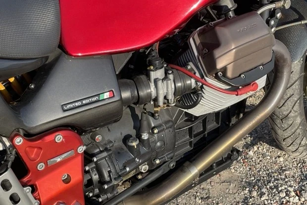2004 Moto Guzzi - Image 5 of 6