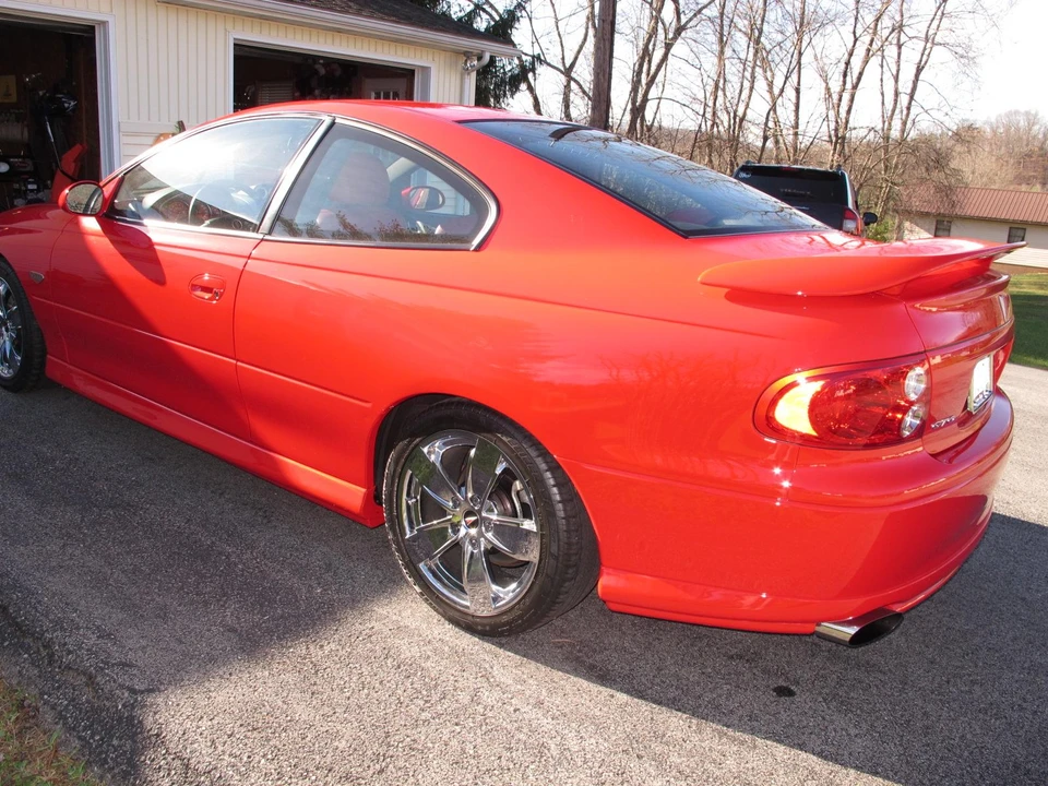 2004 Pontiac GTO 4th Gen - Image 9 of 31