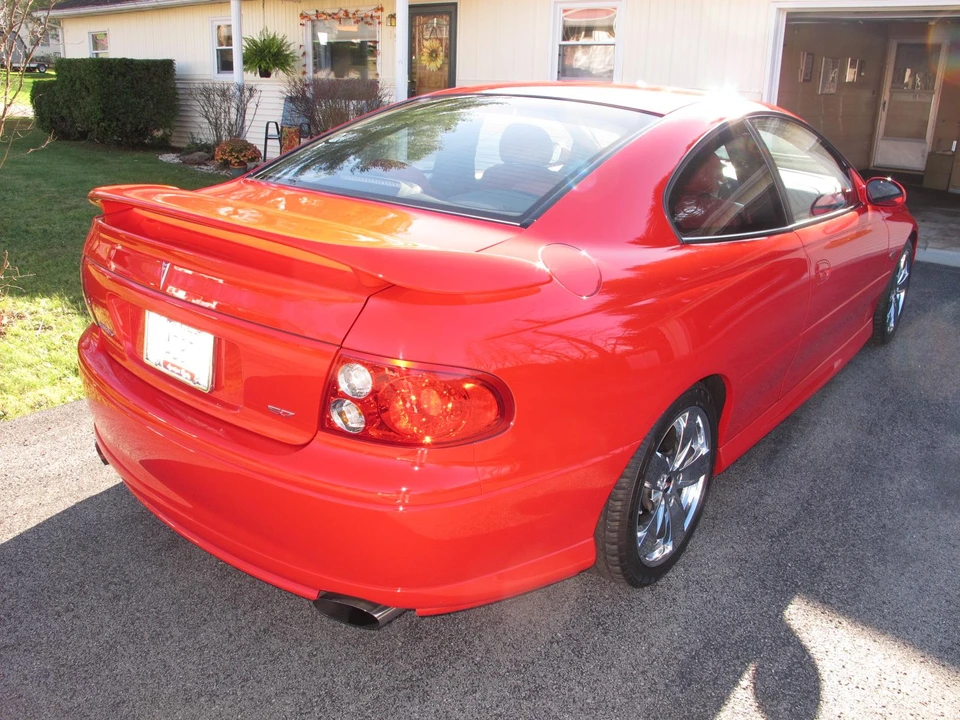 2004 Pontiac GTO 4th Gen - Image 15 of 31
