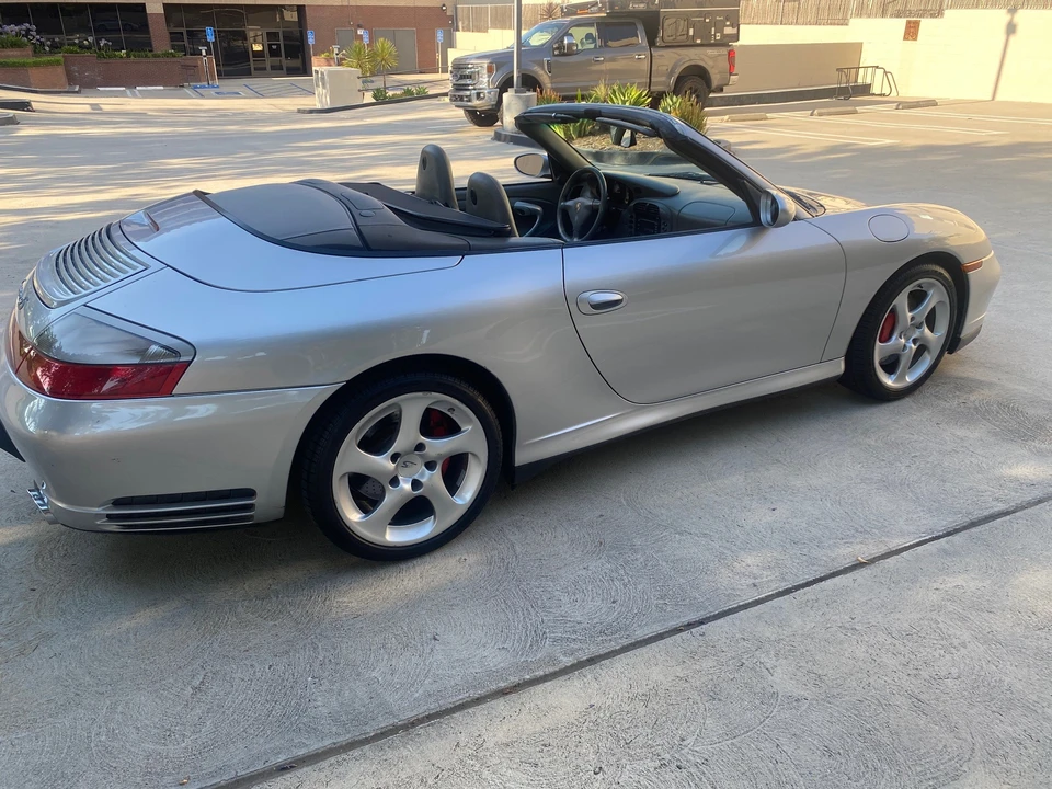 2004 Porsche 996 Carrera 4S - Image 17 of 31