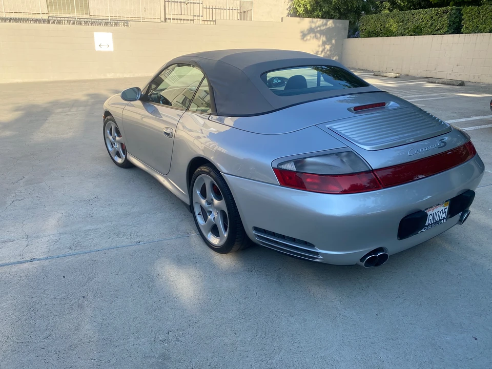 2004 Porsche 996 Carrera 4S - Image 24 of 31