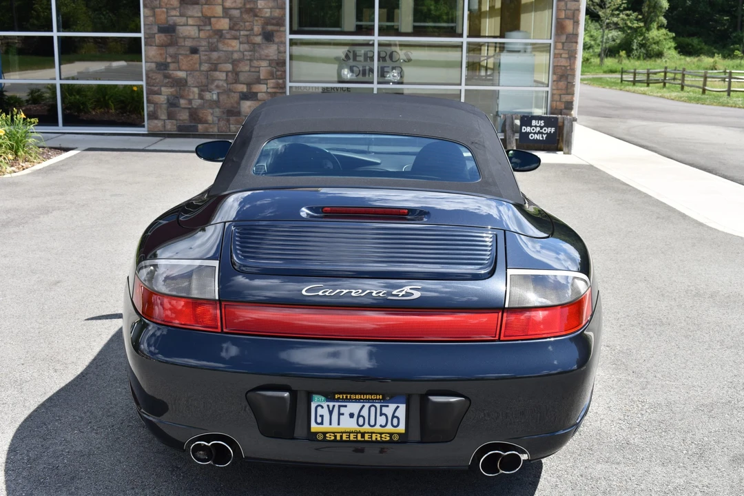2004 Porsche 996 Carrera 4S - Image 24 of 31