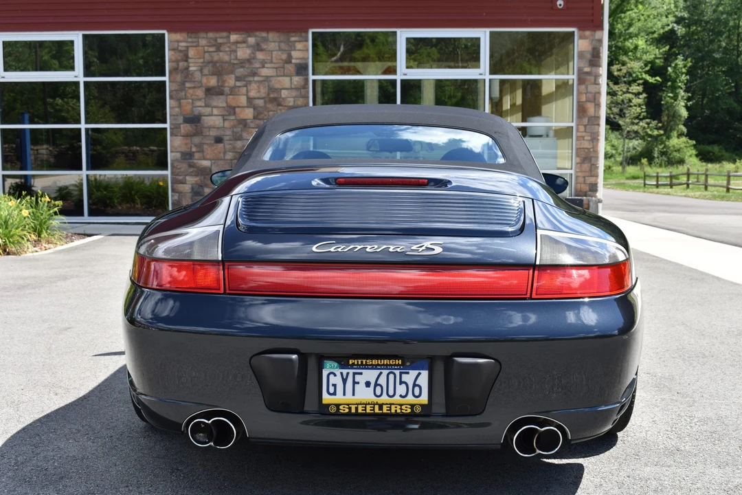 2004 Porsche 996 Carrera 4S - Image 25 of 31