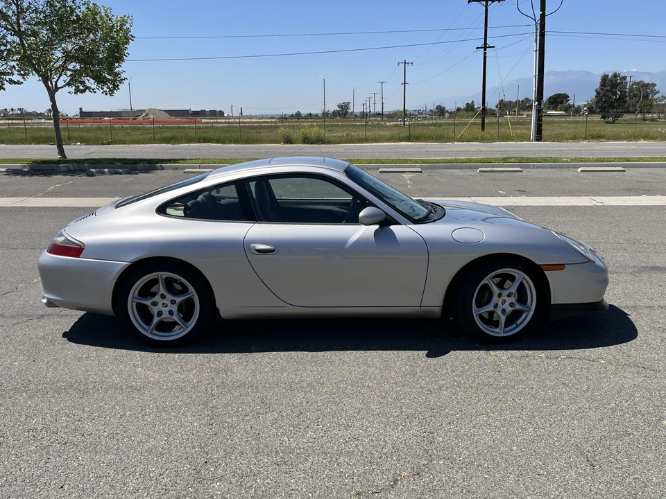 2004 Porsche 996 Carrera - Image 5 of 31