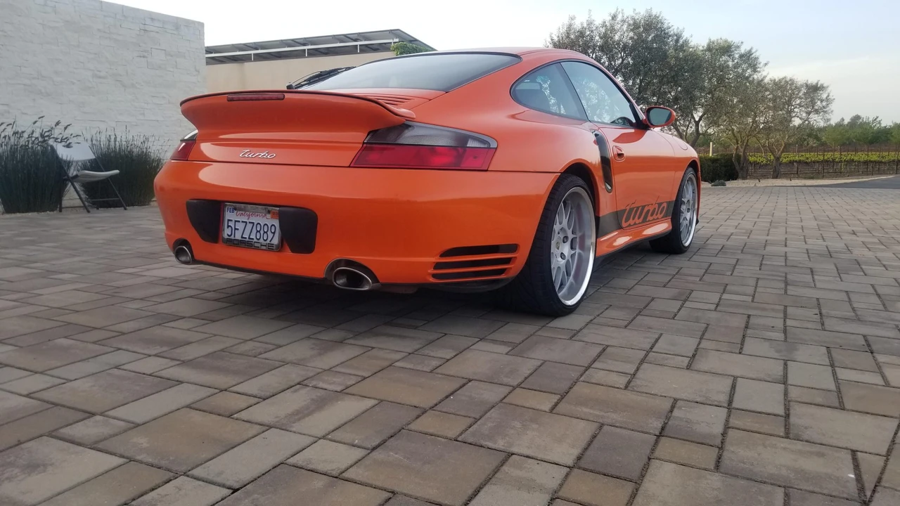 2004 Porsche 996 Turbo - Image 26 of 31