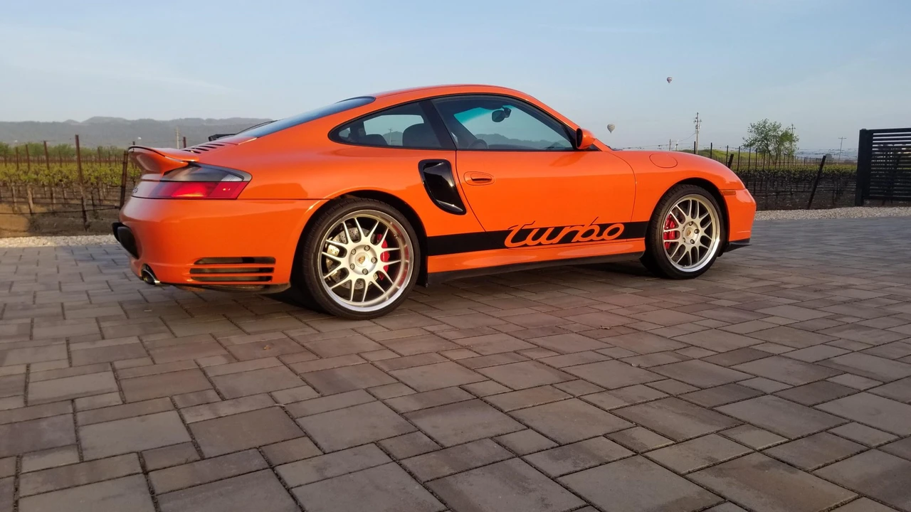 2004 Porsche 996 Turbo - Image 24 of 31