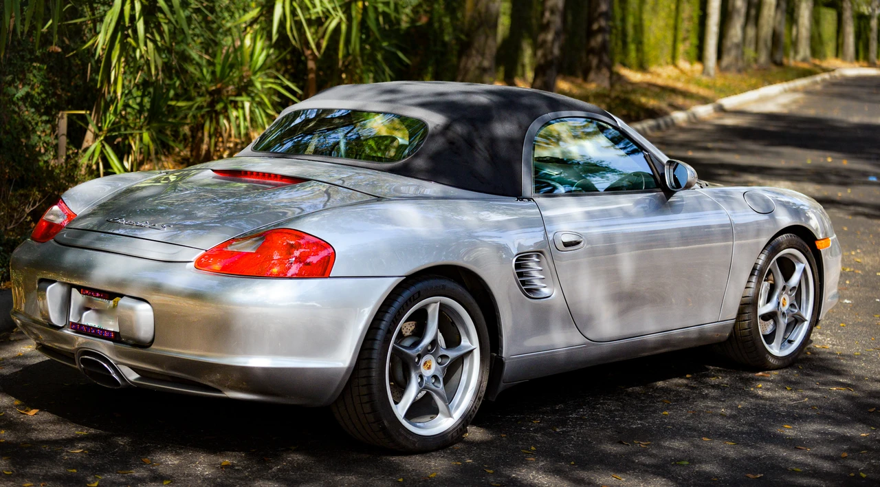 2004 Porsche 986 Boxster S - Image 11 of 31