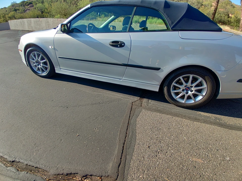 2004 Saab 9-3 2nd Gen - Image 27 of 31