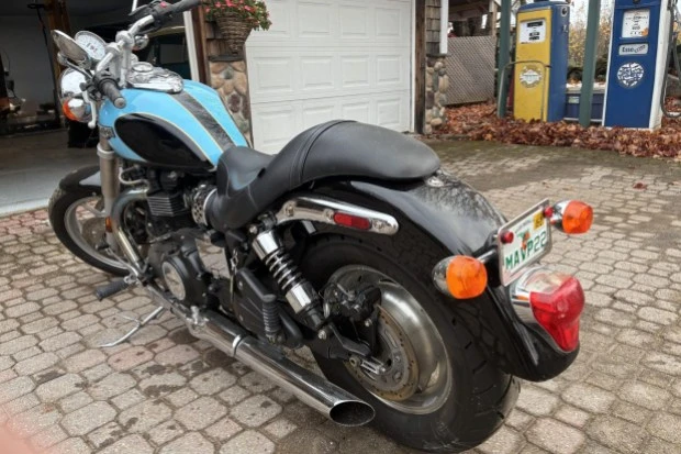 2004 Triumph New Bonneville - Image 2 of 6