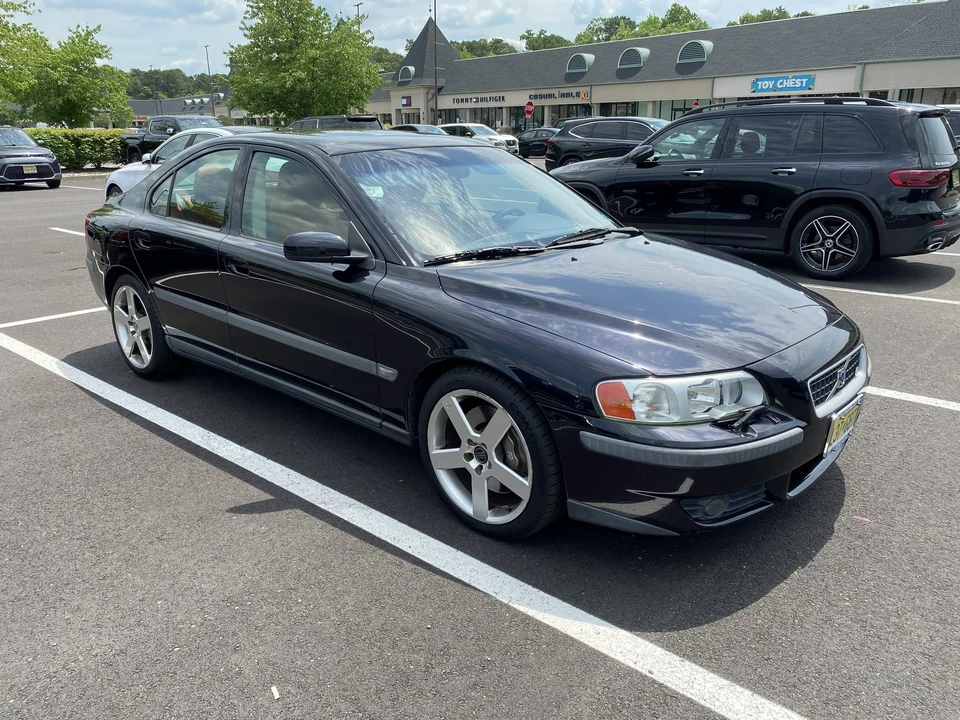 2004 Volvo S60 R 1st Gen - Image 8 of 31