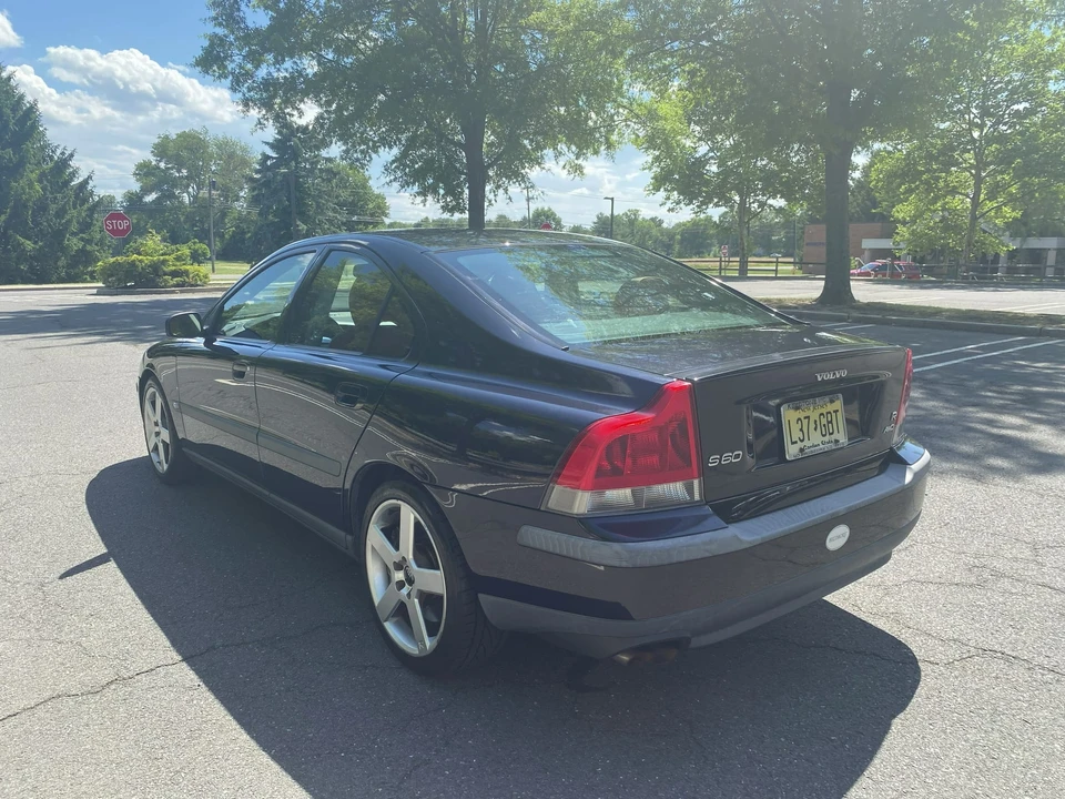 2004 Volvo S60 R 1st Gen - Image 18 of 31