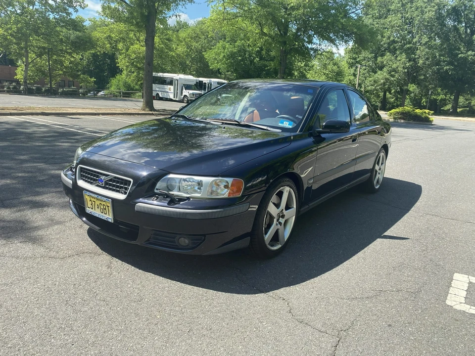 2004 Volvo S60 R 1st Gen - Image 24 of 31