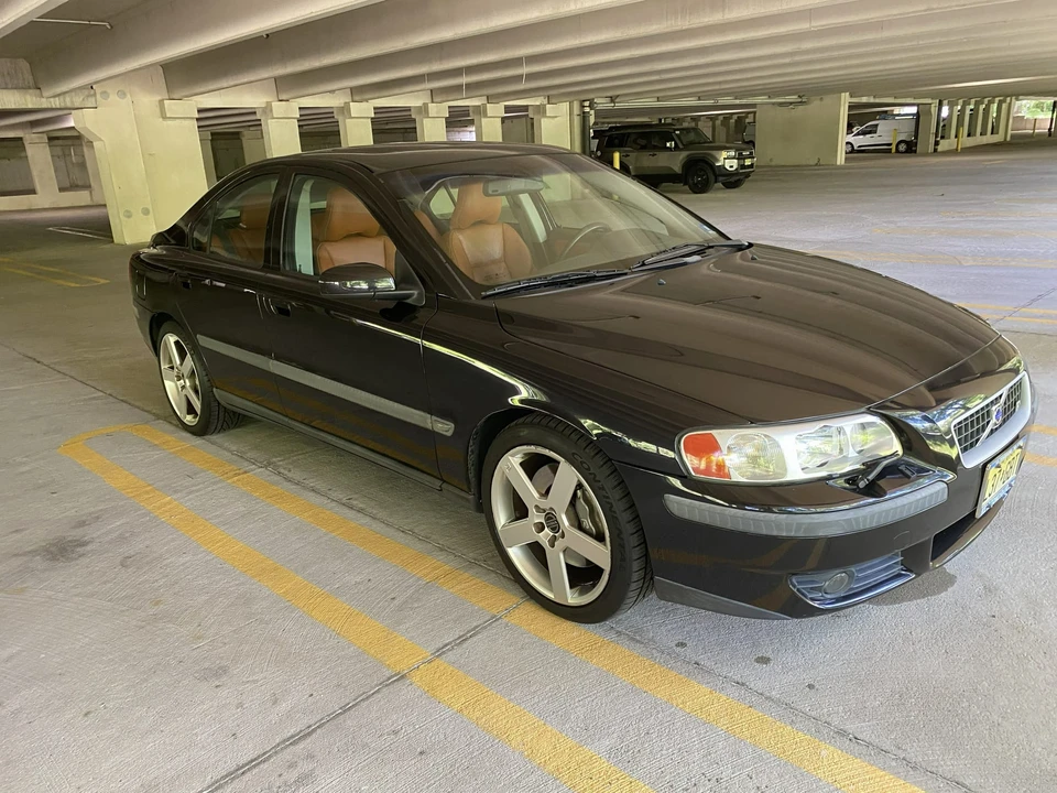 2004 Volvo S60 R 1st Gen - Image 9 of 31