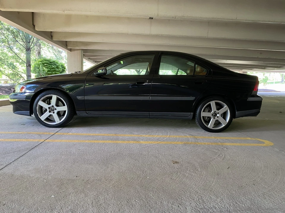 2004 Volvo S60 R 1st Gen - Image 21 of 31