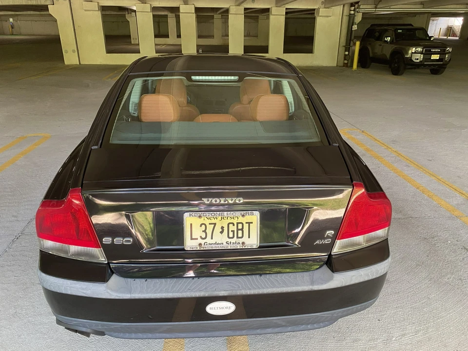 2004 Volvo S60 R 1st Gen - Image 30 of 31