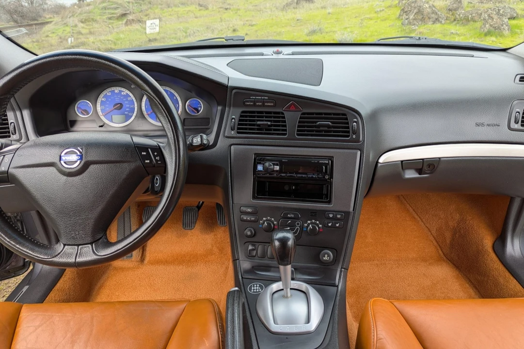 2004 Volvo V70 R 2nd Gen - Image 5 of 9
