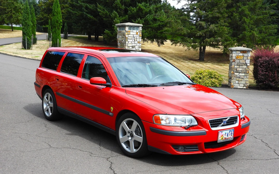 2004 Volvo V70 R 2nd Gen - Image 11 of 31