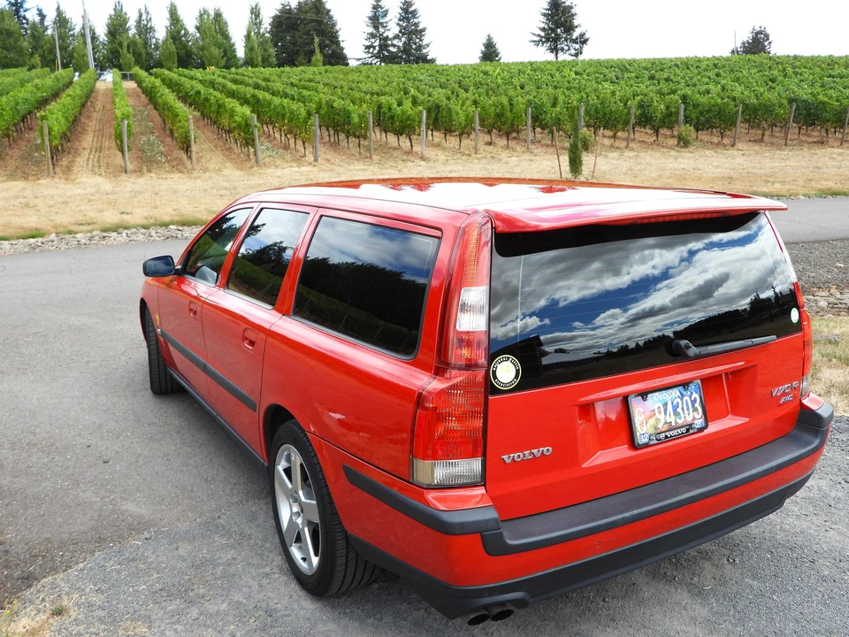 2004 Volvo V70 R 2nd Gen - Image 5 of 31