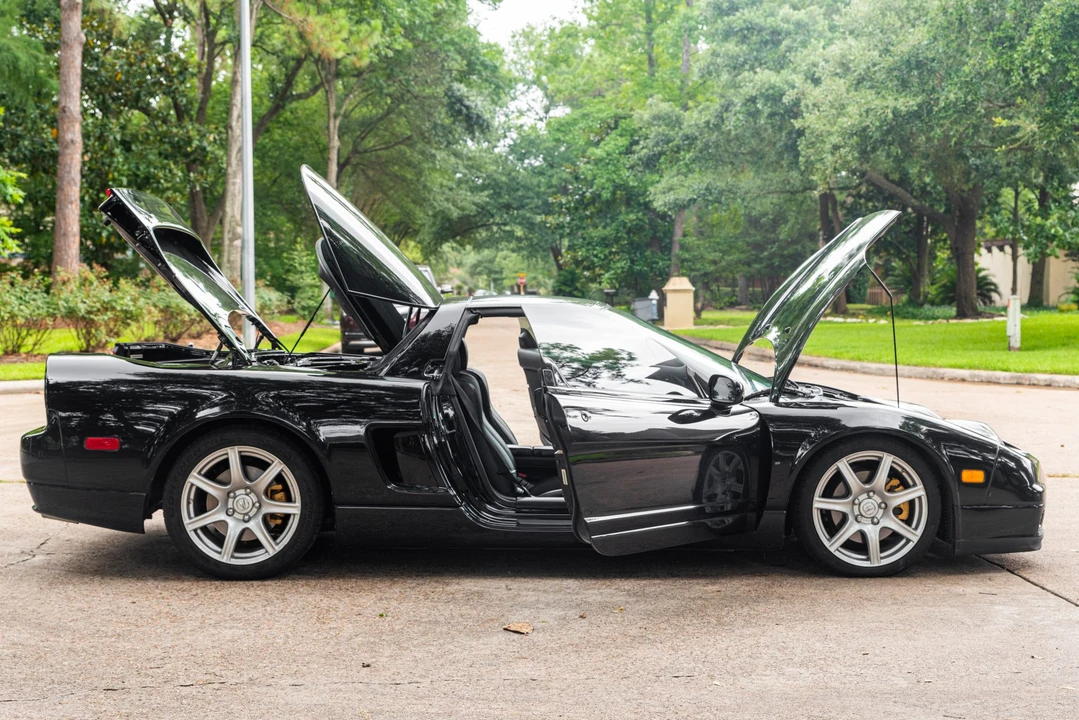 2005 Acura NA2 NSX - Image 11 of 31