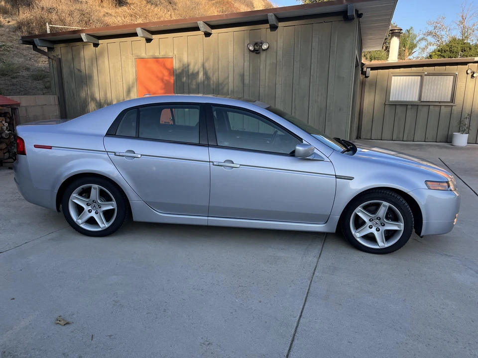 2005 Acura TL 3rd Gen - Image 13 of 31
