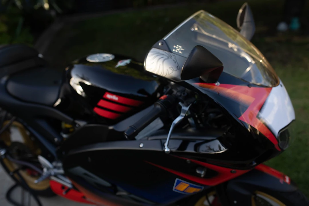 2005 Aprilia - Image 21 of 31