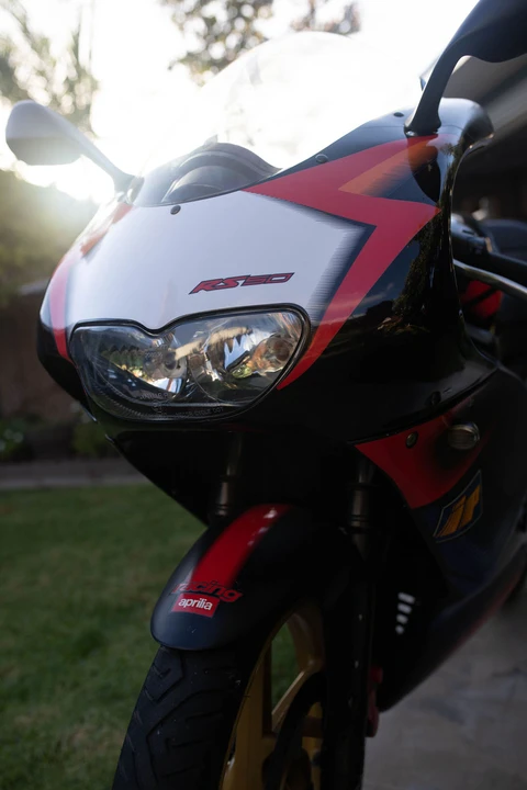 2005 Aprilia - Image 13 of 31