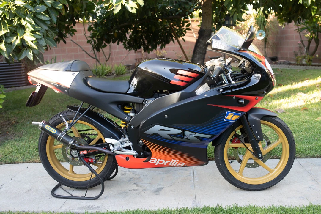2005 Aprilia - Image 9 of 31