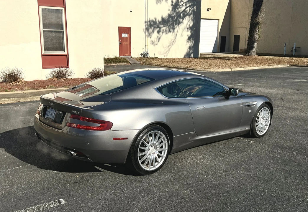2005 Aston Martin DB9 - Image 26 of 31