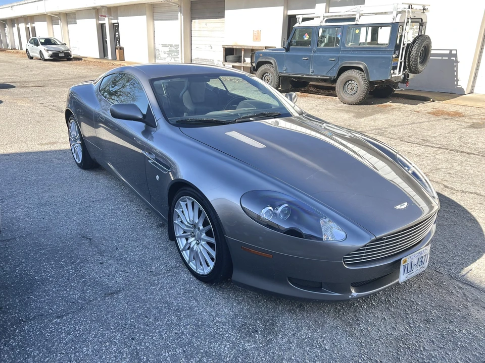 2005 Aston Martin DB9 - Image 14 of 31