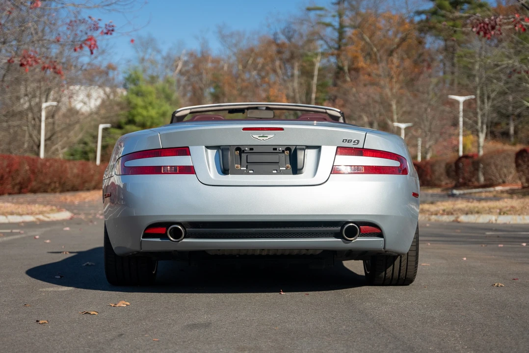 2005 Aston Martin DB9 - Image 15 of 31