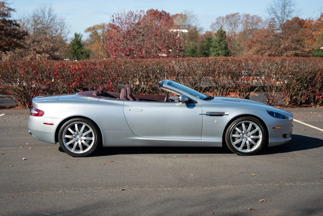 2005 Aston Martin DB9 - Image 10 of 31