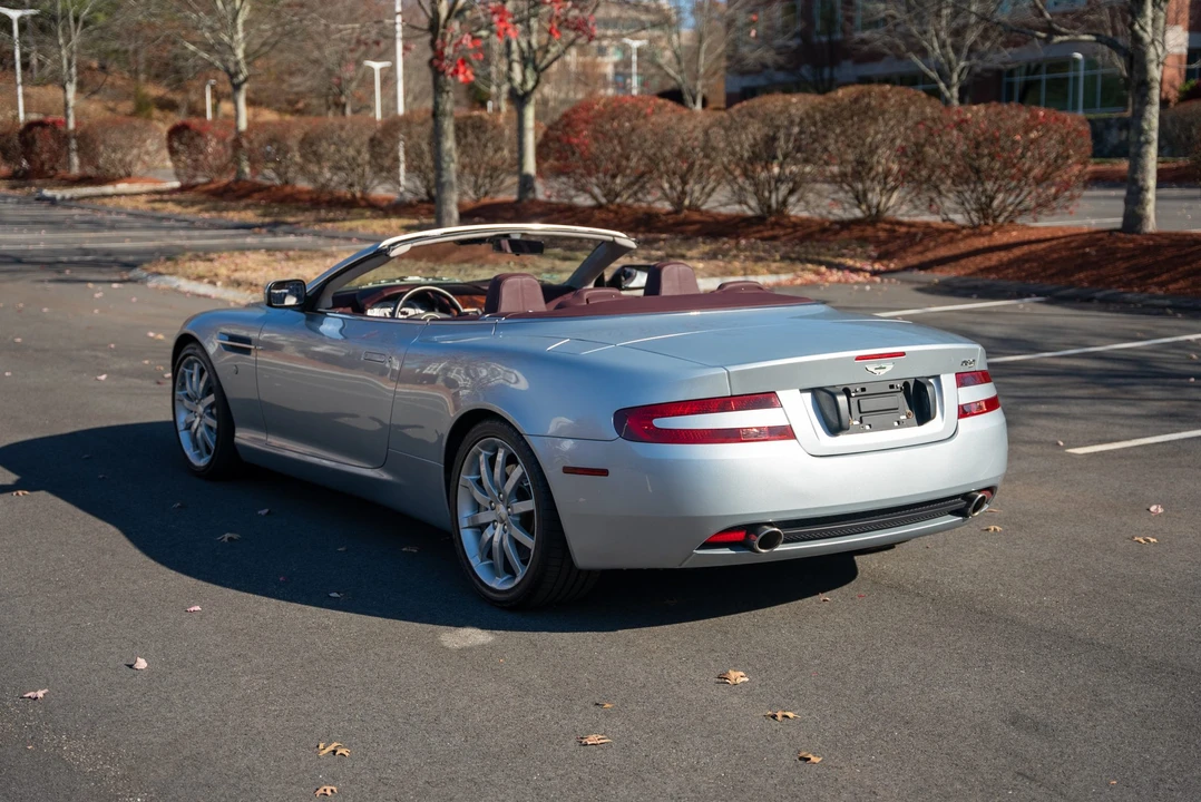 2005 Aston Martin DB9 - Image 18 of 31